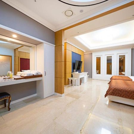 Hotel Core Naju Bagian luar foto