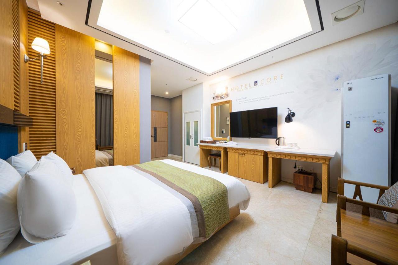 Hotel Core Naju Bagian luar foto